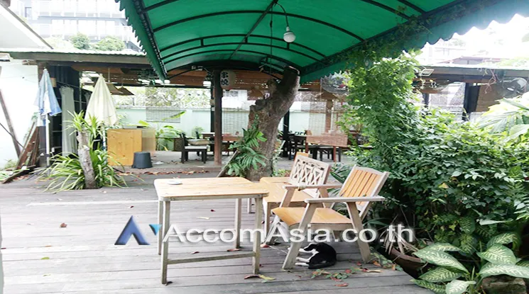  1  3 br House for rent and sale in Sukhumvit ,Bangkok BTS Phrom Phong AA22108