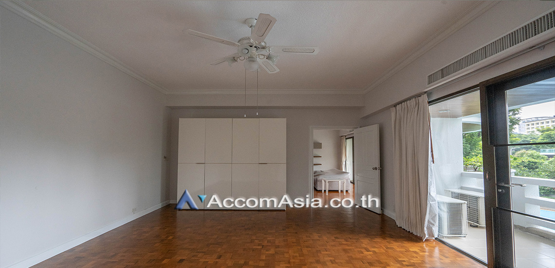 5  4 br Apartment For Rent in Sathorn ,Bangkok BTS Chong Nonsi at Kid Friendly Place Short Walk to Nang Linchi Road 10320
