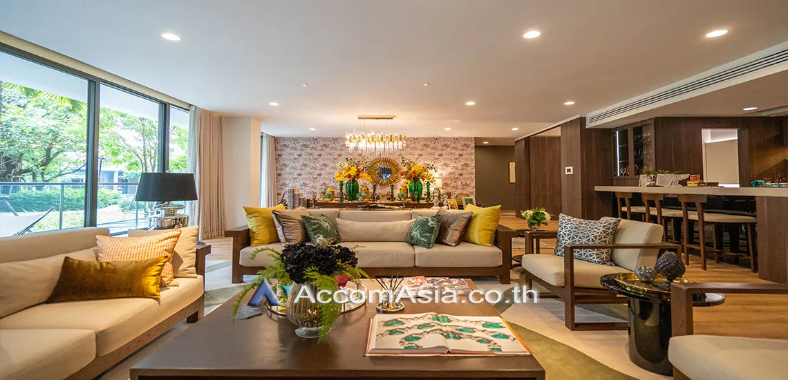 Big Balcony, Pet friendly | Park Court Sukhumvit 77 Condominium  3 Bedroom for Sale BTS On Nut in Sukhumvit Bangkok