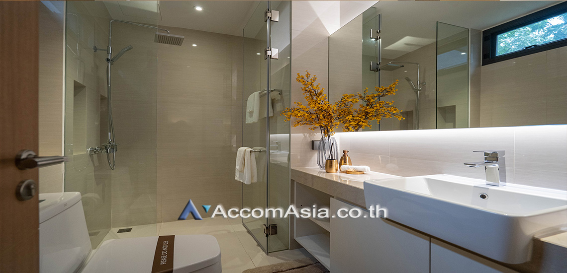 14  3 br Condominium For Sale in Sukhumvit ,Bangkok BTS On Nut at Park Court Sukhumvit 77 AA22139