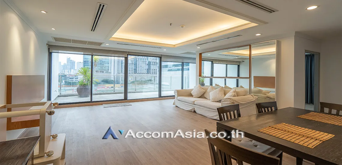  New House Condominium  2 Bedroom for Rent BTS Chitlom in Ploenchit Bangkok