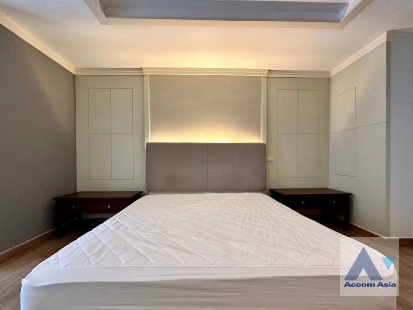 6  2 br Condominium For Rent in Ploenchit ,Bangkok BTS Chitlom at New House 21385