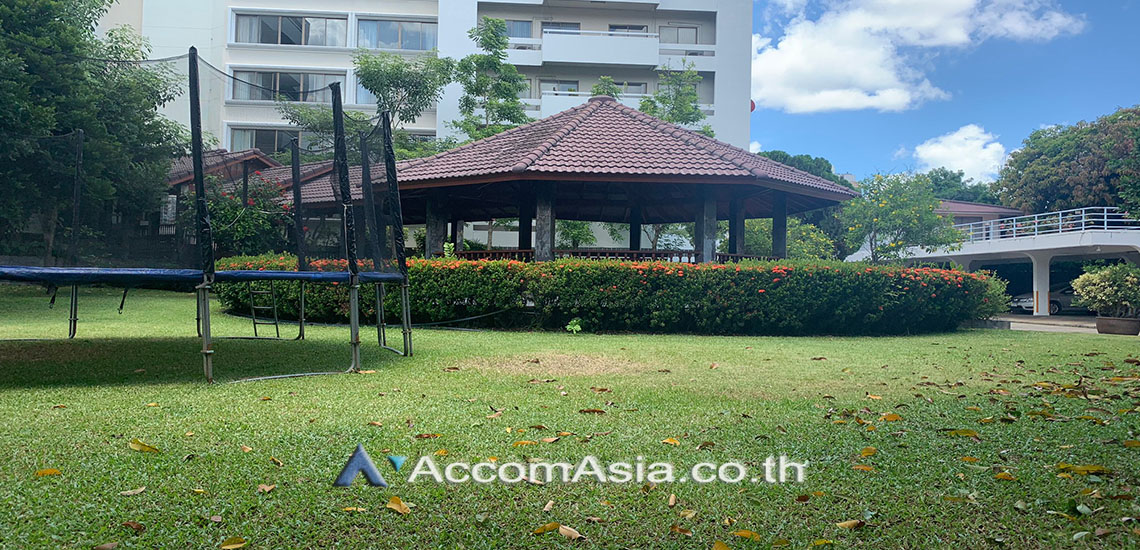 11  4 br Apartment for rent and sale in Phaholyothin ,Bangkok BTS Saphan-Kwai at Heart of Phaya Thai AA22220