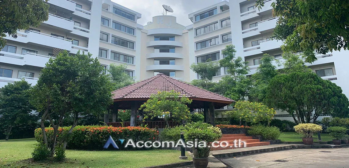 13  4 br Apartment for rent and sale in Phaholyothin ,Bangkok BTS Saphan-Kwai at Heart of Phaya Thai AA22220