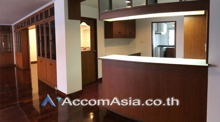 unitGarden View |  4 Bedrooms  Apartment For Rent & Sale in Phaholyothin, Bangkok  near BTS Saphan-Kwai (AA22220)