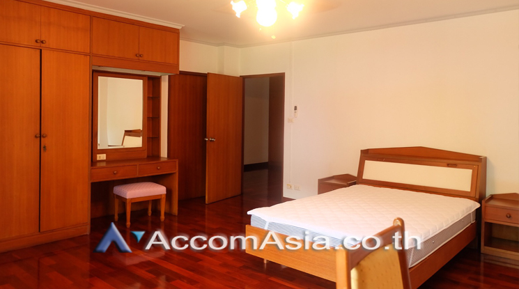 4  4 br Apartment for rent and sale in Phaholyothin ,Bangkok BTS Saphan-Kwai at Heart of Phaya Thai AA22220