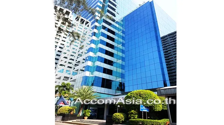 unit Office space For Rent in Ploenchit, Bangkok  near BTS Chitlom (AA22228)