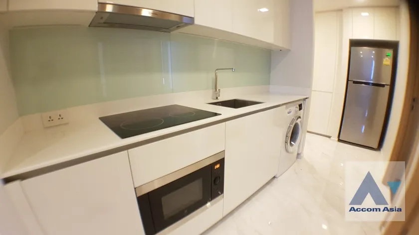 unitHYDE Sukhumvit 11 Condominium