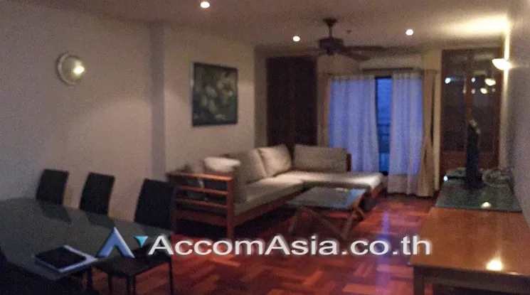 unit 2 Bedrooms  Condominium For Sale in Sukhumvit, Bangkok  near BTS Nana (AA22271)