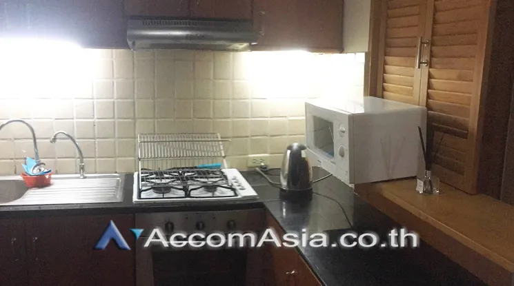 unit 2 Bedrooms  Condominium For Sale in Sukhumvit, Bangkok  near BTS Nana (AA22271)