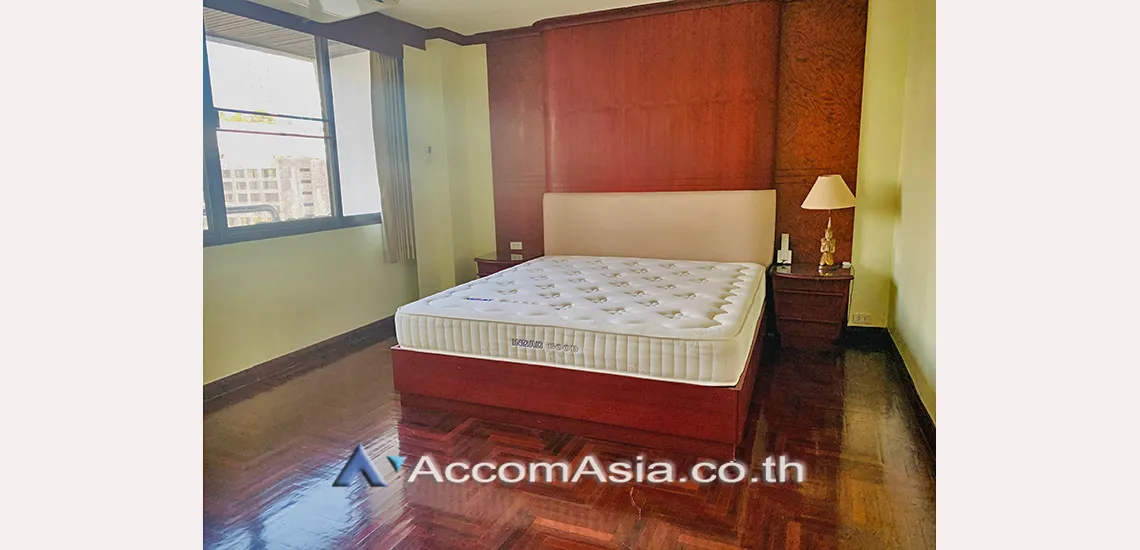 unit 1 Bedroom  Condominium For Sale in Sukhumvit, Bangkok  near MRT Sukhumvit - BTS Asok (AA22301)