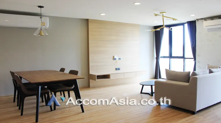 unit 2 Bedrooms  Apartment For Rent in Sukhumvit, Bangkok  near BTS Thong Lo (AA22348)