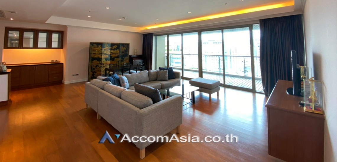 unitBig Balcony, Pet friendly |  2 Bedrooms  Condominium For Rent in Sukhumvit, Bangkok  near MRT Sukhumvit - BTS Asok (AA22367)