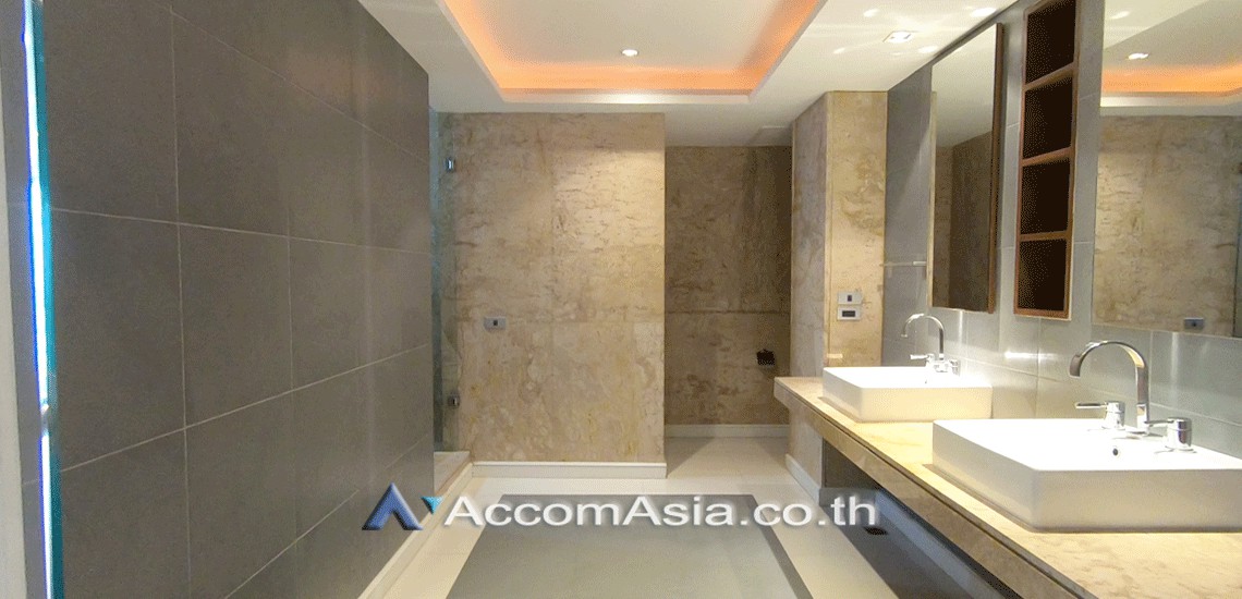 12  2 br Condominium For Rent in Sukhumvit ,Bangkok MRT Sukhumvit - BTS Asok at The Lakes AA22367