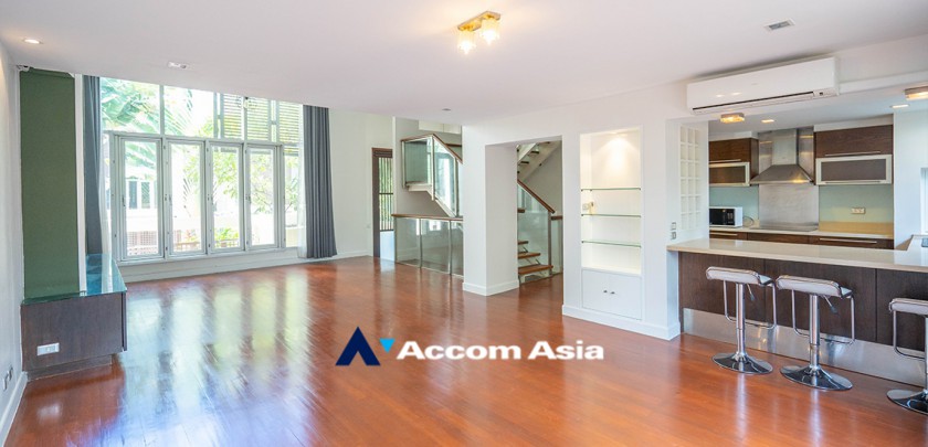5  3 br Townhouse for rent and sale in Sathorn ,Bangkok BTS Chong Nonsi - MRT Khlong Toei at The Loft 110316