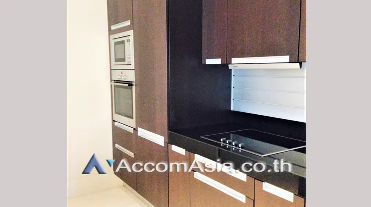 unit 2 Bedrooms  Condominium For Rent in Silom, Bangkok  near BRT Arkhan Songkhro - BTS Chong Nonsi (AA22402)