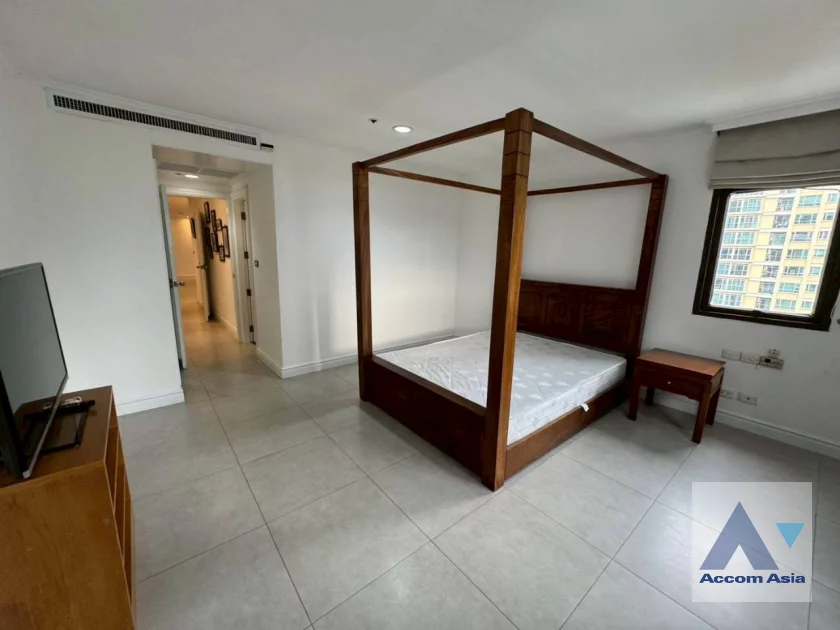 18  3 br Condominium For Rent in Sukhumvit ,Bangkok BTS Nana at Kallista Mansion AA22403