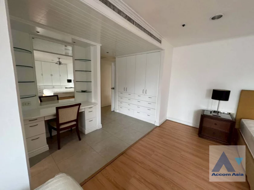 15  3 br Condominium For Rent in Sukhumvit ,Bangkok BTS Nana at Kallista Mansion AA22403