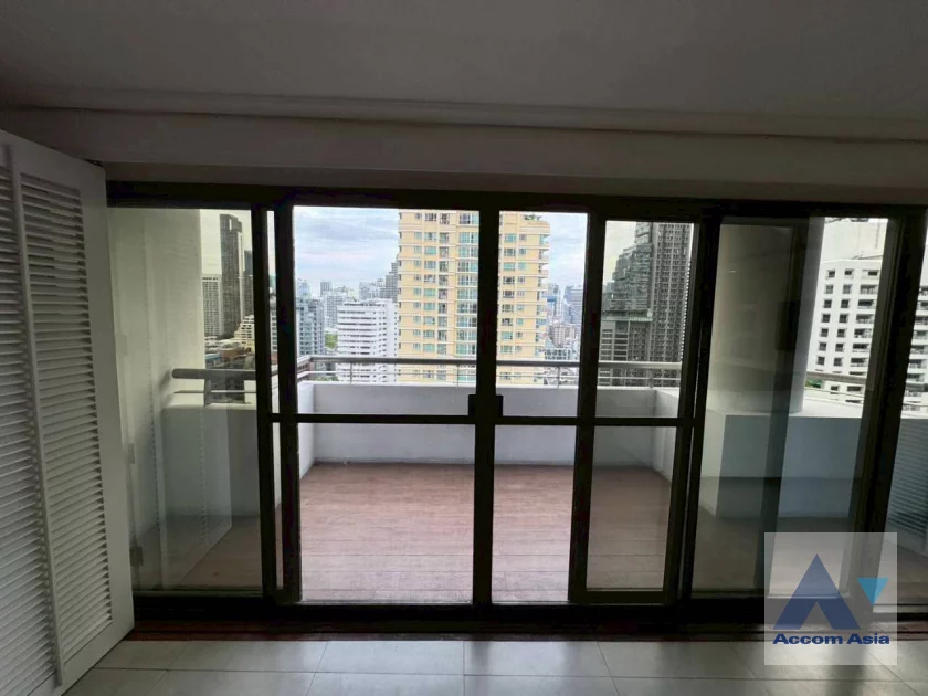 30  3 br Condominium For Rent in Sukhumvit ,Bangkok BTS Nana at Kallista Mansion AA22403