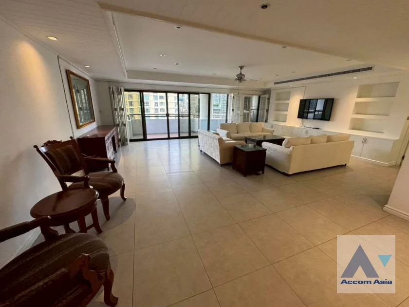  1  3 br Condominium For Rent in Sukhumvit ,Bangkok BTS Nana at Kallista Mansion AA22403