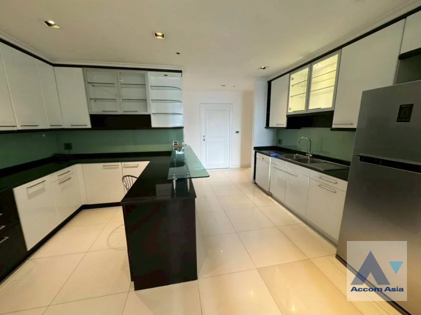12  3 br Condominium For Rent in Sukhumvit ,Bangkok BTS Nana at Kallista Mansion AA22403