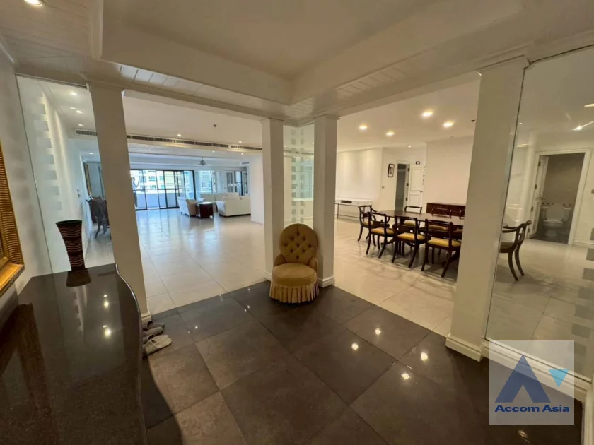 6  3 br Condominium For Rent in Sukhumvit ,Bangkok BTS Nana at Kallista Mansion AA22403