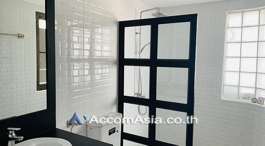 4  3 br Condominium For Rent in Sukhumvit ,Bangkok BTS Asok at Windsor Tower AA22433