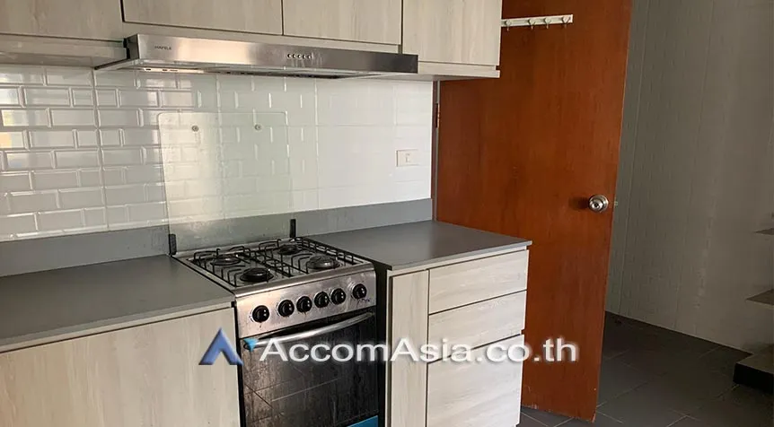 9  3 br Condominium For Rent in Sukhumvit ,Bangkok BTS Asok at Windsor Tower AA22433