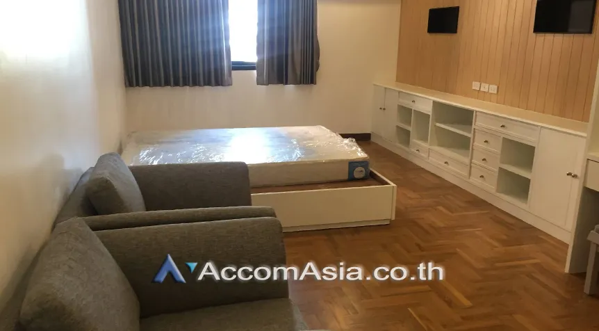 Pet friendly |  Premier Condominium Condominium  2 Bedroom for Rent BTS Phrom Phong in Sukhumvit Bangkok