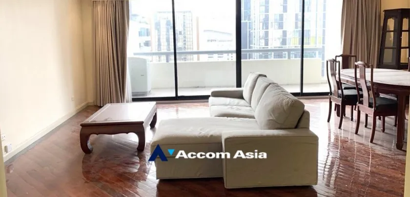 unit 2 Bedrooms  Condominium For Rent in Ploenchit, Bangkok  near BTS Chitlom (AA22468)
