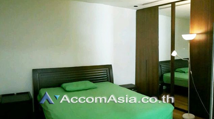 7  1 br Condominium for rent and sale in Silom ,Bangkok BTS Sala Daeng - MRT Silom at The Legend Saladaeng AA22576