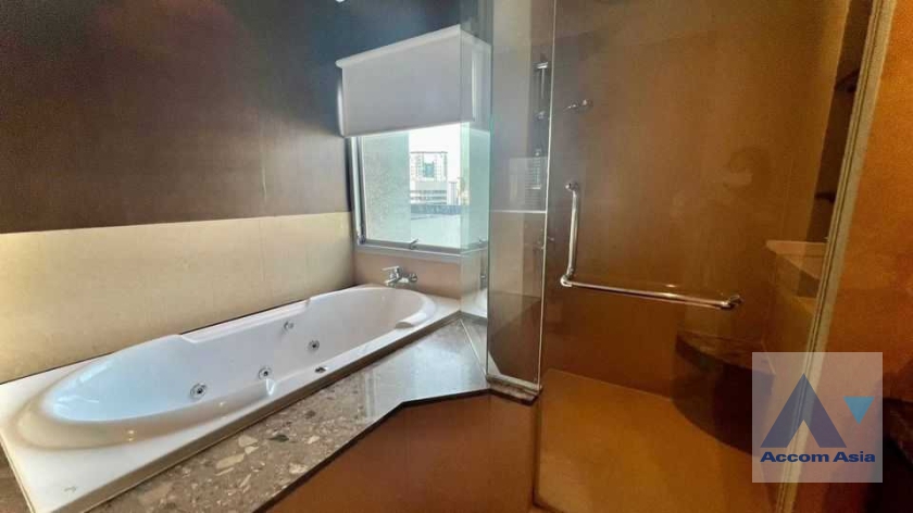 12  4 br Apartment For Rent in Ploenchit ,Bangkok BTS Ploenchit at Elegance and Traditional Luxury AA22596