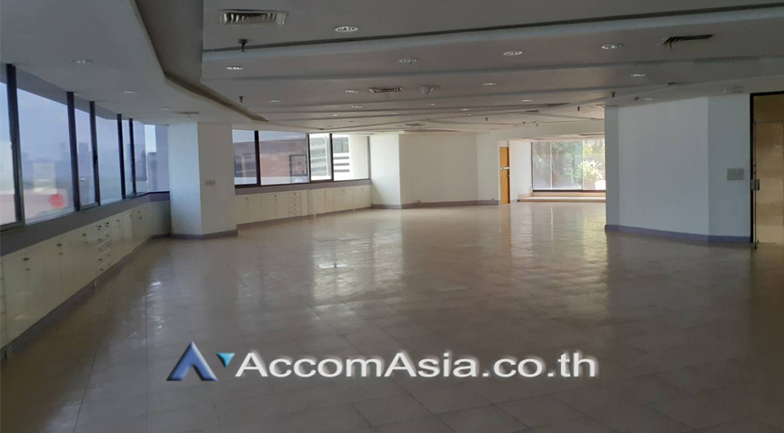  1  Office Space For Rent in Silom ,Bangkok BTS Sala Daeng - MRT Silom at Charn Issara Tower 1 AA22644