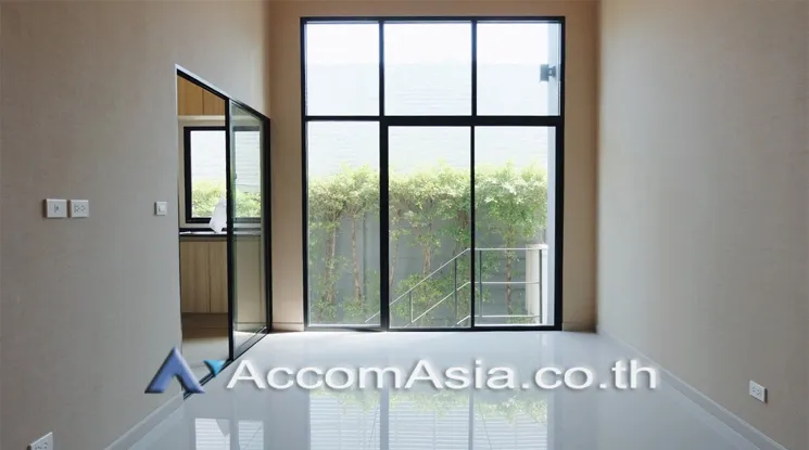unitPet friendly |  3 Bedrooms  Townhouse For Sale in Sathorn, Bangkok  (AA22665)