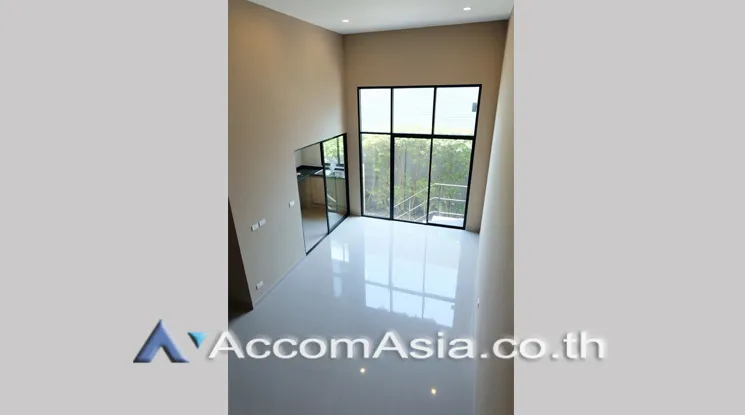 unitPet friendly |  3 Bedrooms  Townhouse For Sale in Sathorn, Bangkok  (AA22665)
