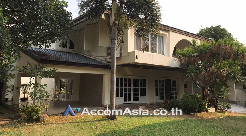  2  4 br House for rent and sale in Pattanakarn ,Bangkok BTS On Nut at Panya Pattanakarn Village AA22693
