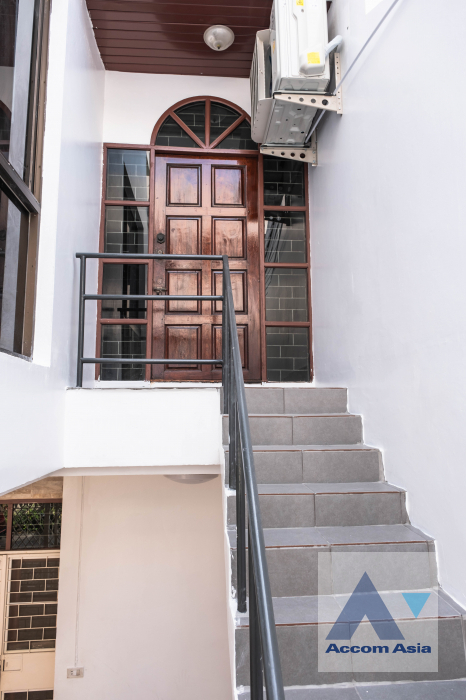 14  3 br Townhouse For Rent in Sukhumvit ,Bangkok BTS Phra khanong AA22720