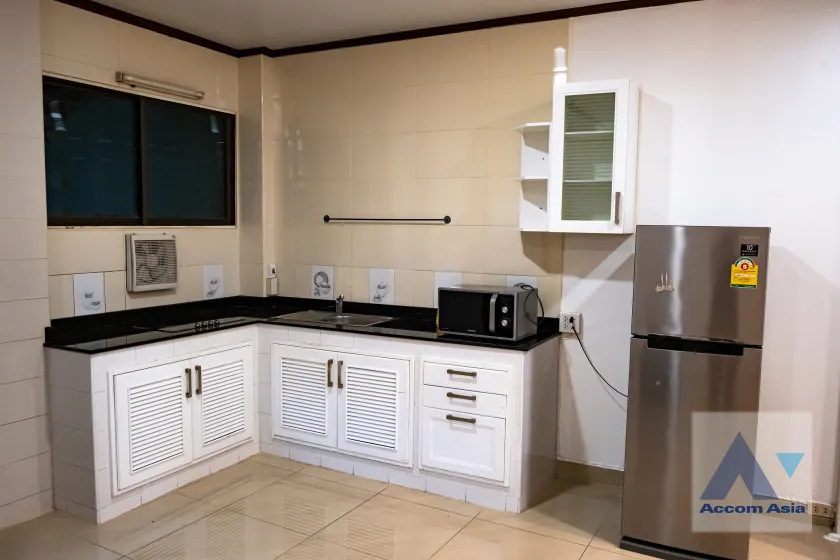 6  3 br Townhouse For Rent in Sukhumvit ,Bangkok BTS Phra khanong AA22720