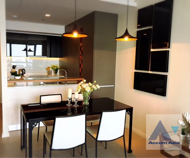 unit 1 Bedroom  Condominium For Rent & Sale in Charoen Nakhon, Bangkok  near BTS Krung Thon Buri (AA22787)