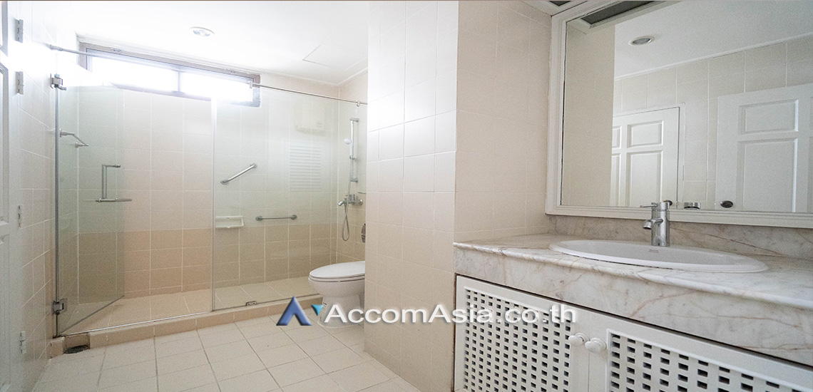 7  3 br Apartment For Rent in Sukhumvit ,Bangkok BTS Asok - MRT Sukhumvit at Family-Friendly 360 SQ.M. Residence Near Terminal 21 AA22789