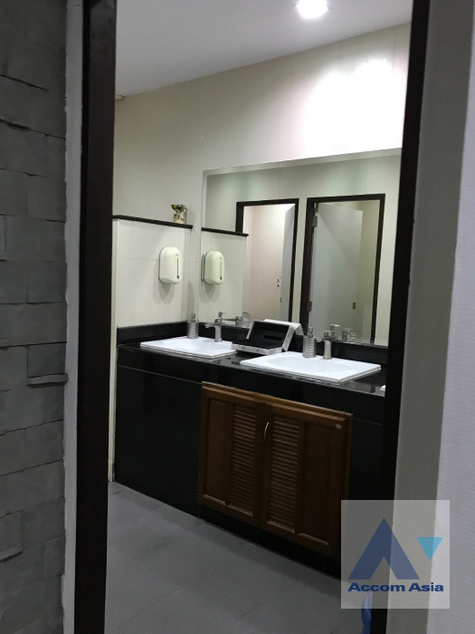 15  Office Space For Rent in Sukhumvit ,Bangkok MRT Sukhumvit - BTS Asok at Office space in Bangkok AA22805