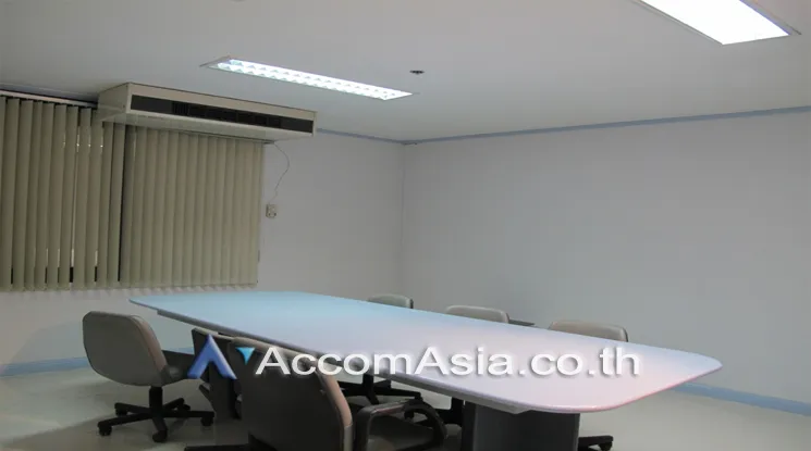 unitSplit-type Air |  Office space For Rent in Silom, Bangkok  near BTS Sala Daeng (AA22827)