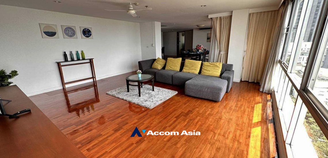 4  3 br Apartment for rent and sale in Silom ,Bangkok BTS Surasak at High-end Low Rise  13601