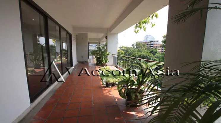  2  4 br Apartment For Rent in Sukhumvit ,Bangkok MRT Sukhumvit - BTS Asok at Ideal for big 13604