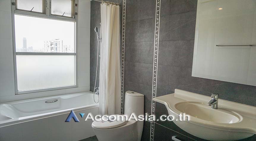 7  3 br Condominium for rent and sale in Sukhumvit ,Bangkok BTS Nana at Newton Tower AA22890