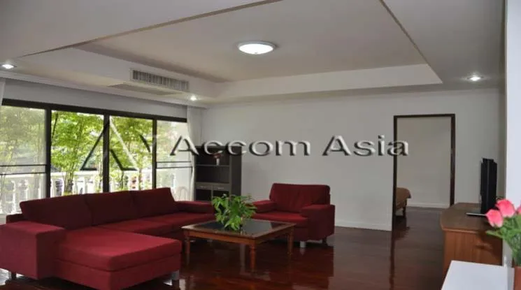 unit 2 Bedrooms  Apartment For Rent in Sukhumvit, Bangkok  near BTS Thong Lo (13609)