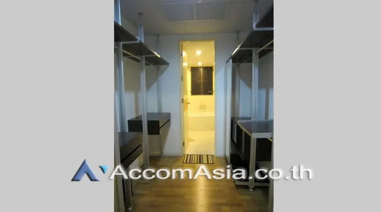 unit 2 Bedrooms  Condominium For Rent & Sale in Ratchadaphisek, Bangkok  near MRT Thailand Cultural Center (AA22948)