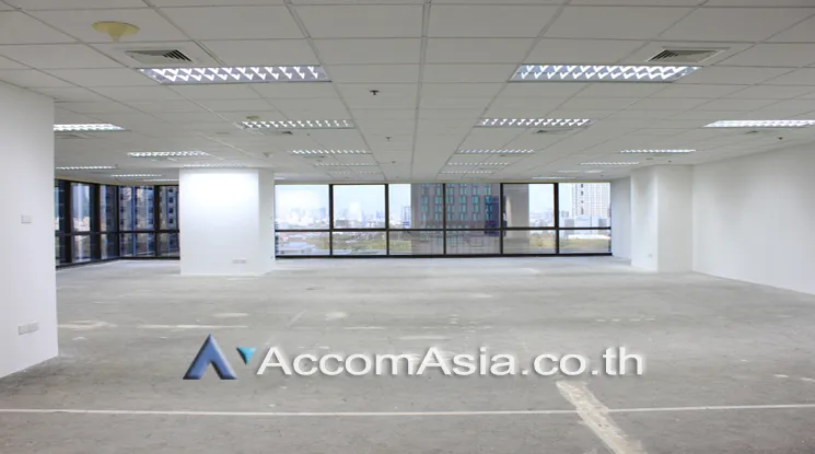unit Office space For Rent in Phaholyothin, Bangkok  near MRT Phetchaburi (AA22974)