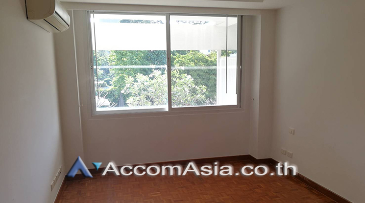 9  4 br Apartment For Rent in Sathorn ,Bangkok BTS Chong Nonsi at Cozy Low-Rise Apartment in a Premium Compound AA22975