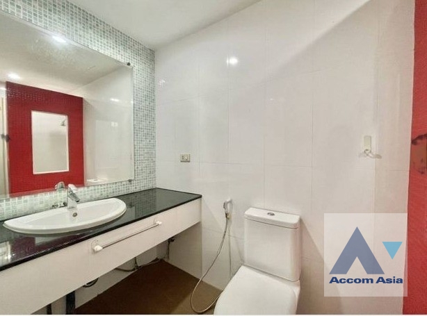 9  4 br Condominium For Rent in Sukhumvit ,Bangkok BTS Ekkamai at Tai Ping Tower AA23000